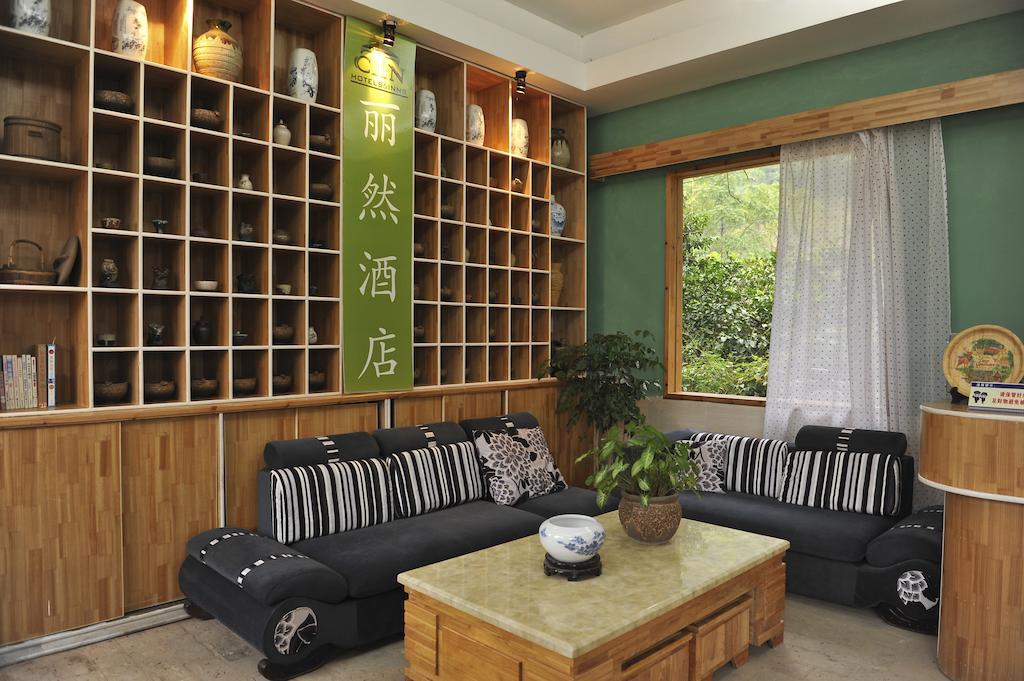 Ctn Karst Inn Yangshuo Exterior photo